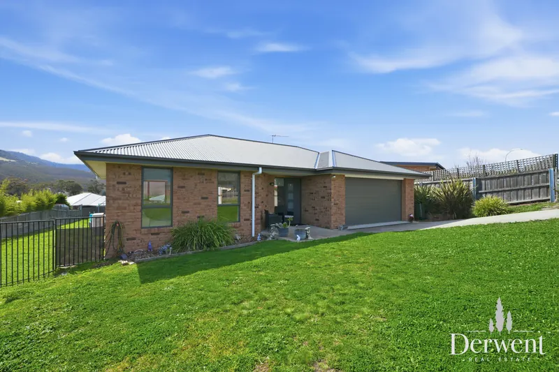 7 Sadri Ct